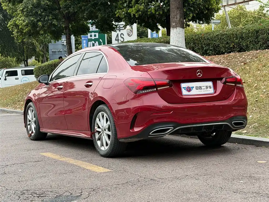 Mercedes-Benz A-Class 2022 — фото 4