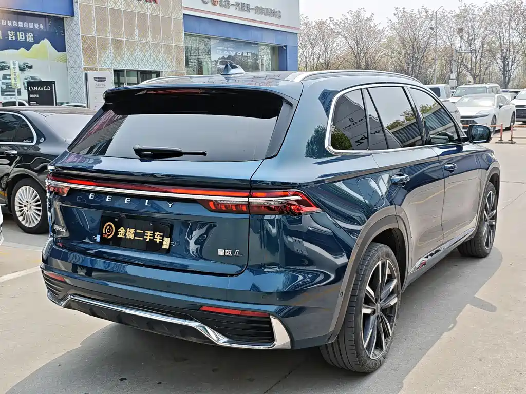 Geely Xingyue L 2023 — фото 3