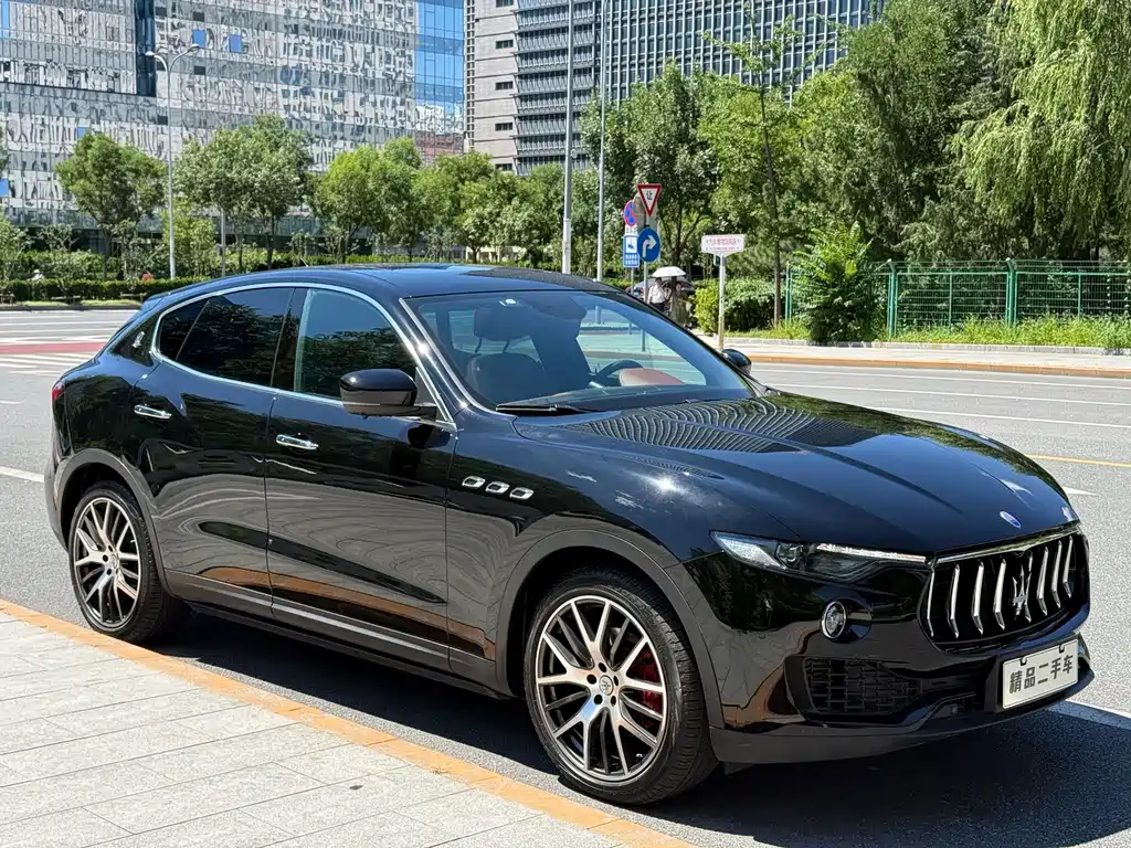 Maserati Levante 2022 — фото 3