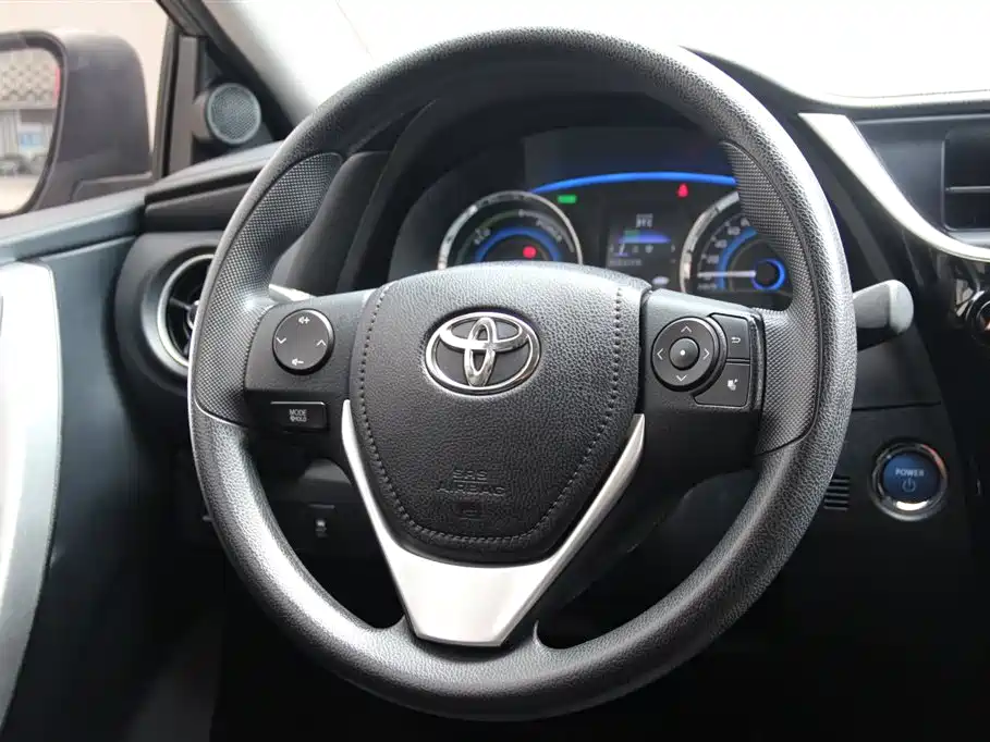 Toyota Corolla 2019 — фото 15