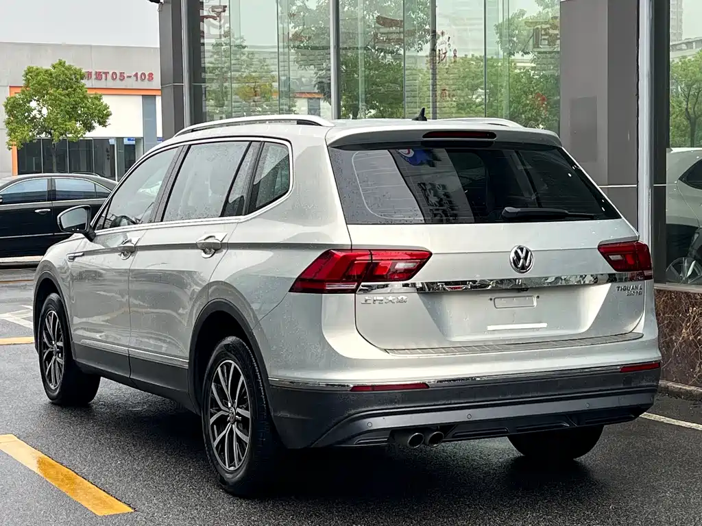 Volkswagen Tiguan L 2018