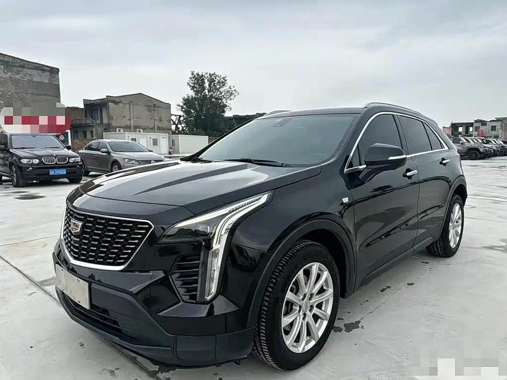 Cadillac XT4 2020 — фото 1