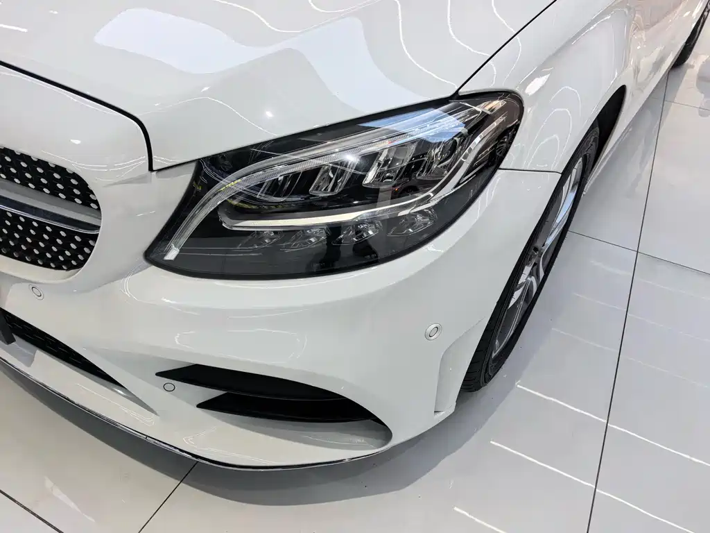 Mercedes-Benz C-Class 2020 — фото 2