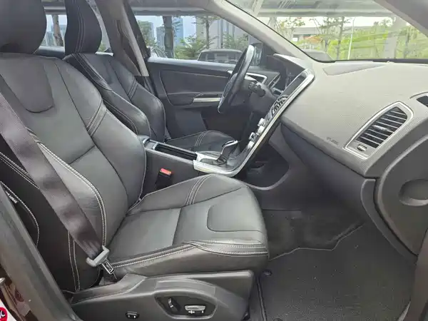 Volvo XC60 2017