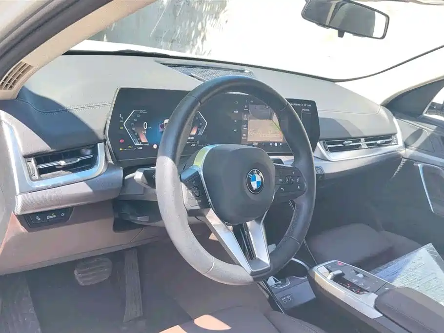 BMW X2 2025