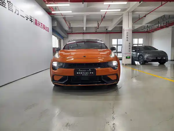 Lynk & Co 02 Hatchback 2022
