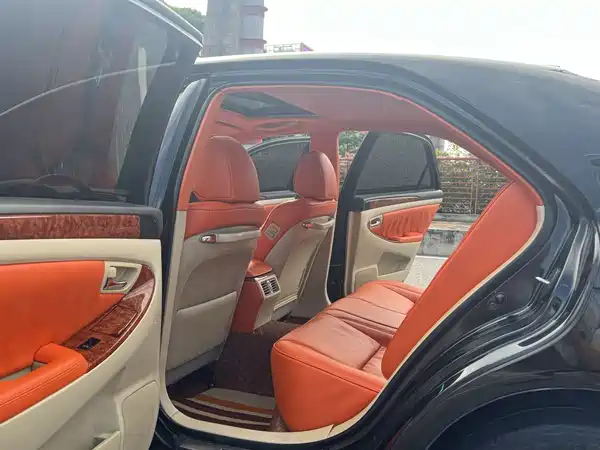 Toyota Crown 2008