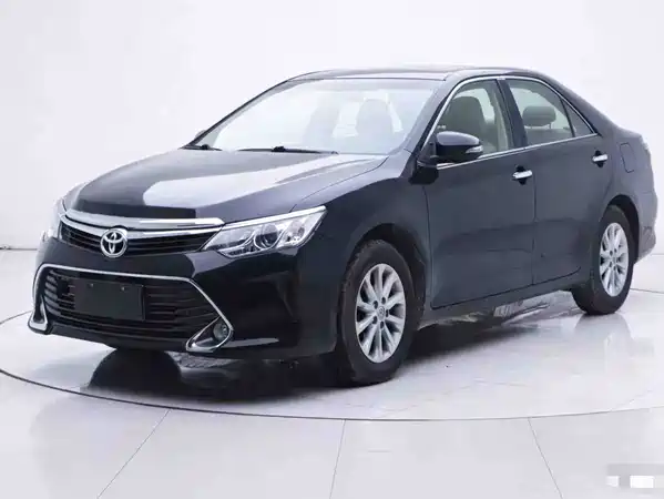Toyota Camry 2015