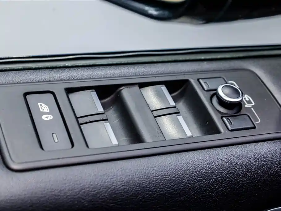 Land Rover Sport 2016