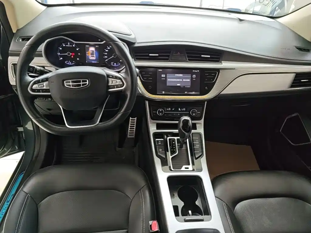Geely Emgrand GS 2019 — фото 10