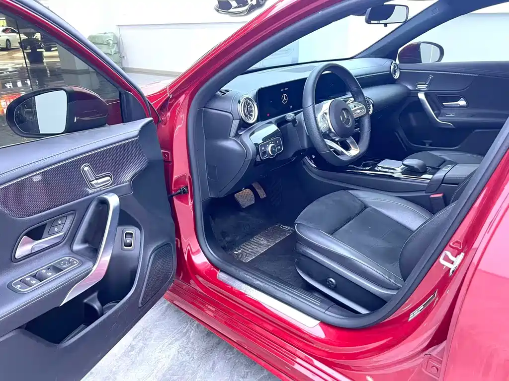 Mercedes-Benz A-Class 2021
