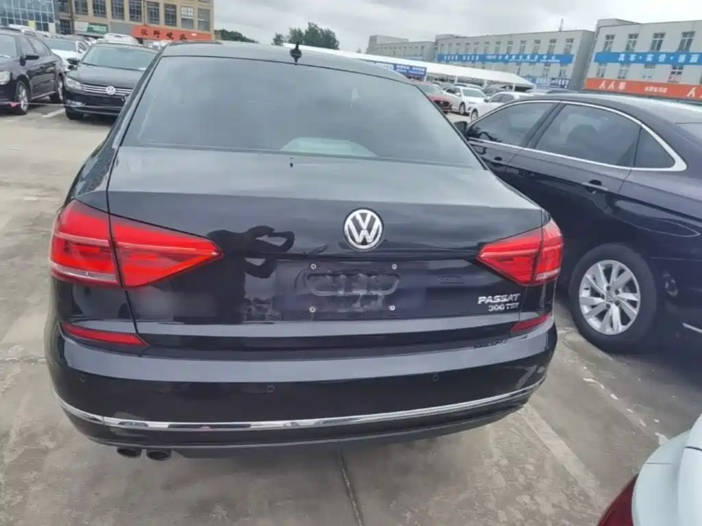 Volkswagen Passat 2019 — фото 6