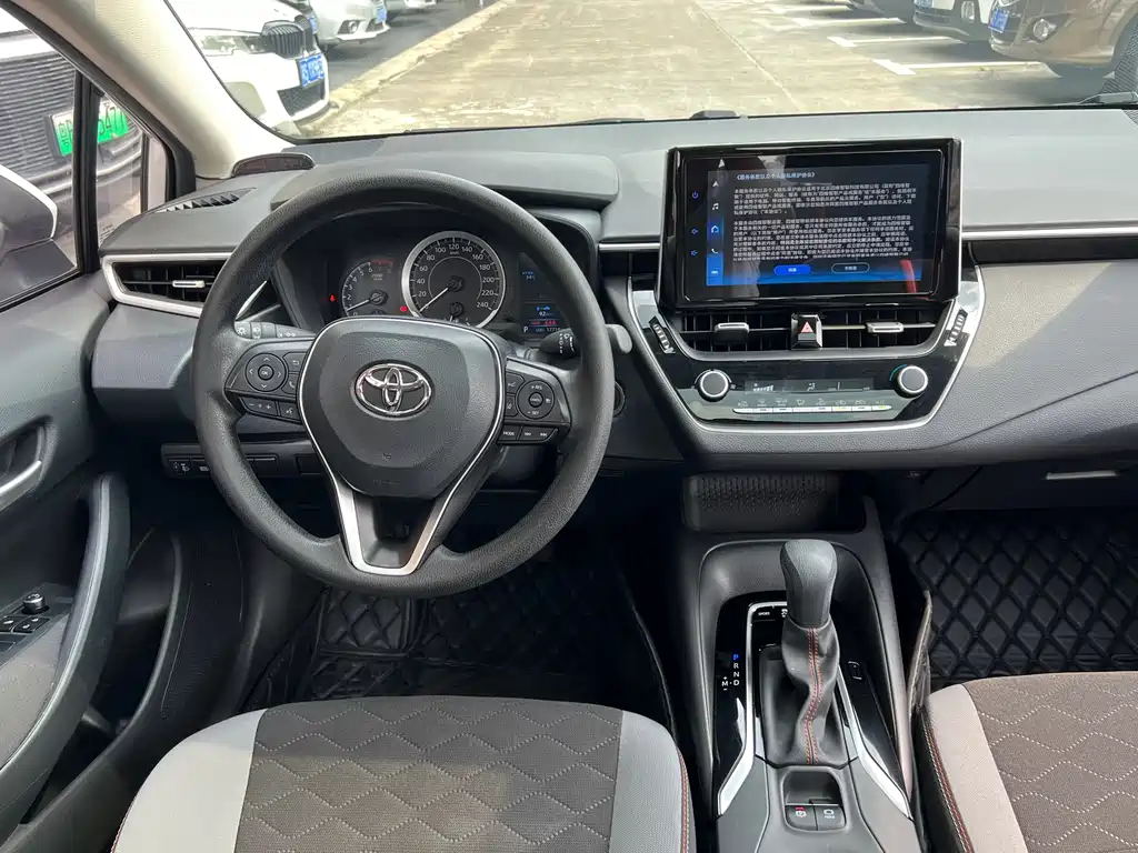 Toyota Corolla 2024 — фото 10