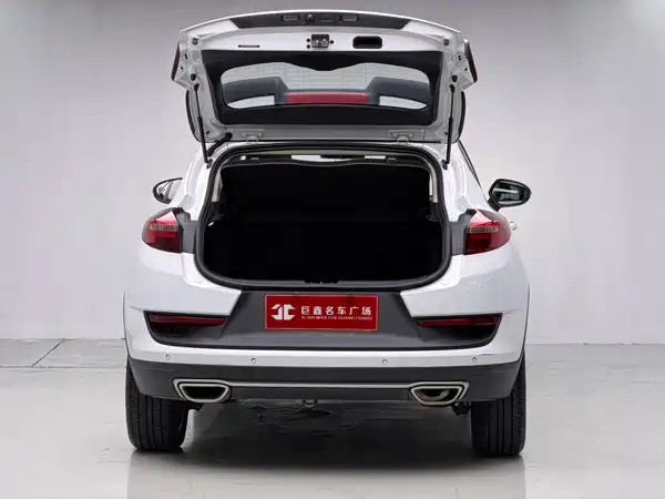 Geely Emgrand GS 2019