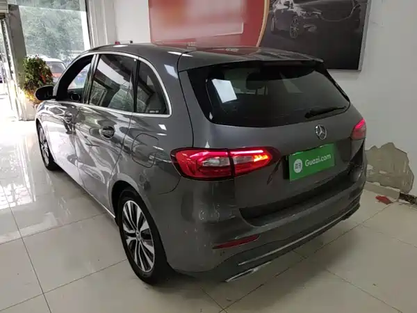 Mercedes-Benz B-Class 2021