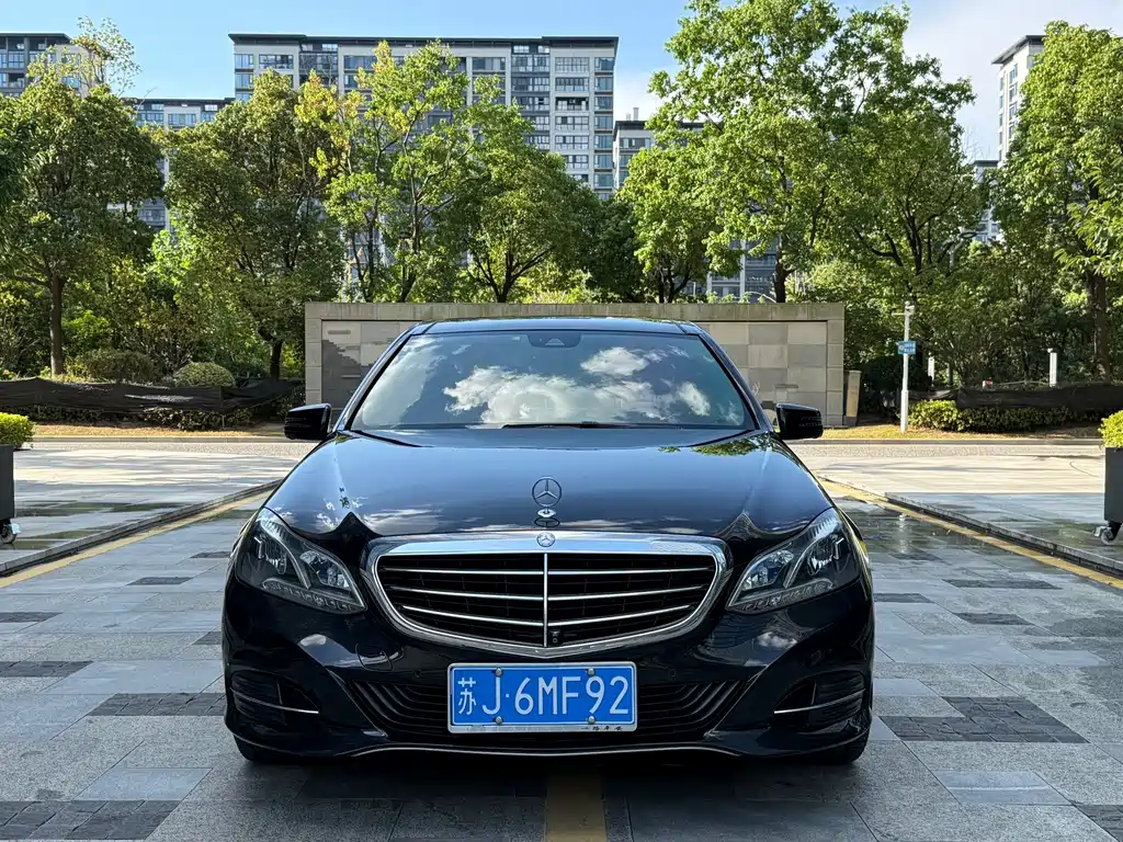Mercedes-Benz E-Class 2015