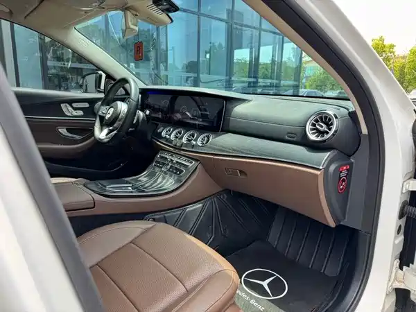 Mercedes-Benz E-Class 2019
