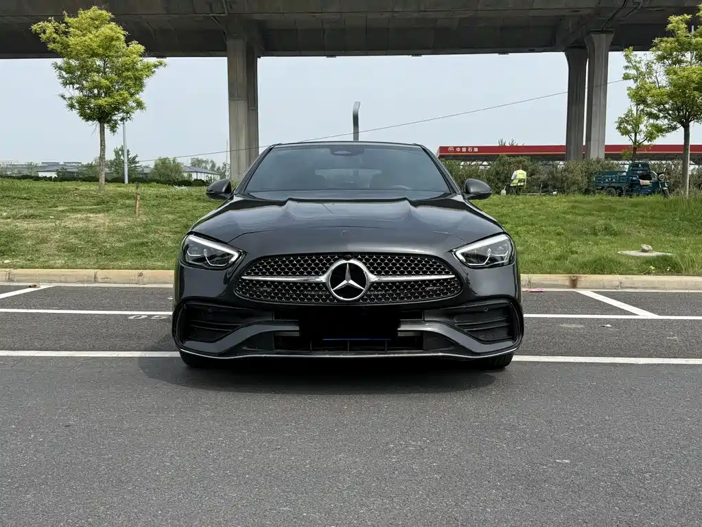Mercedes-Benz C-Class 2022 — фото 1
