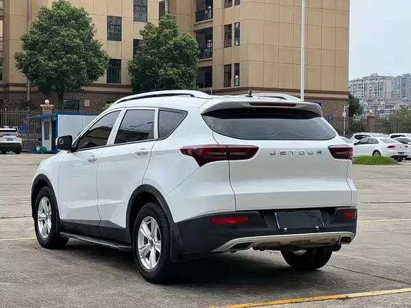 Jetour X70M 2022