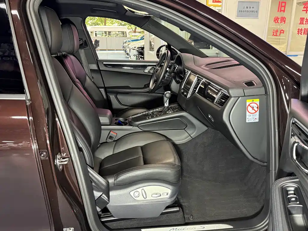 Porsche Macan 2015 — фото 13