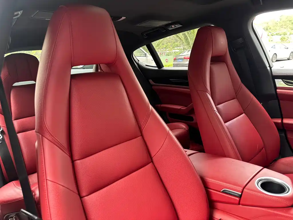 Porsche Panamera 2016 — фото 14