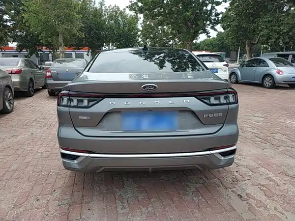 Ford Mondeo 2022