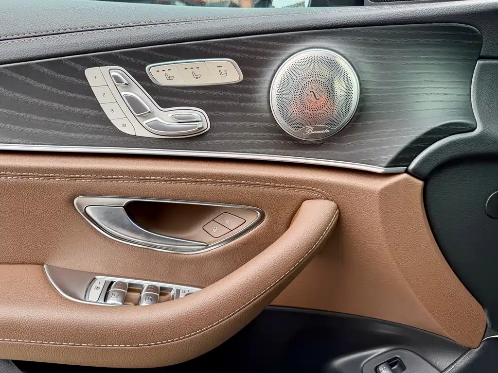 Mercedes-Benz E-Class New Energy 2022 — фото 15