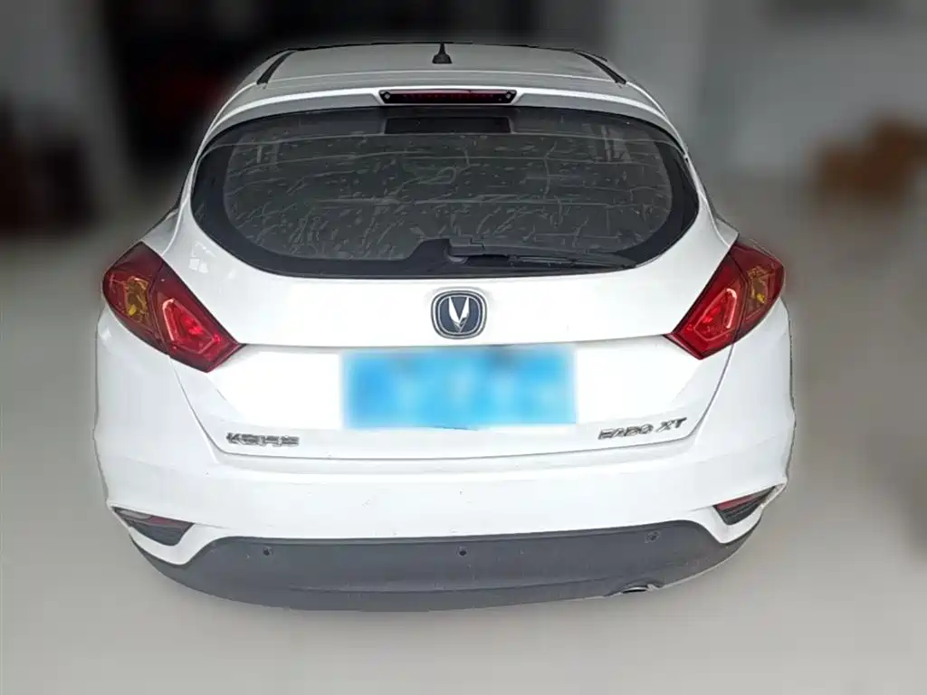 Changan Eado XT 2014 — фото 10