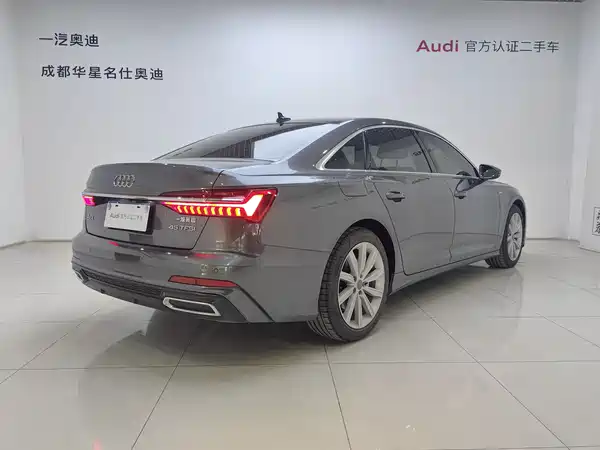 Audi A6L 2022