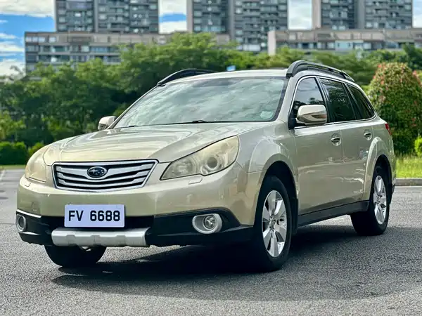 Subaru Outback 2010