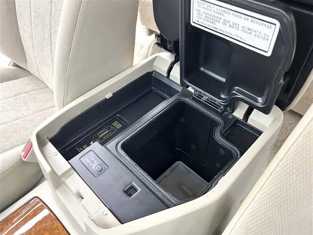 Toyota Land Cruiser 2006 — фото 19