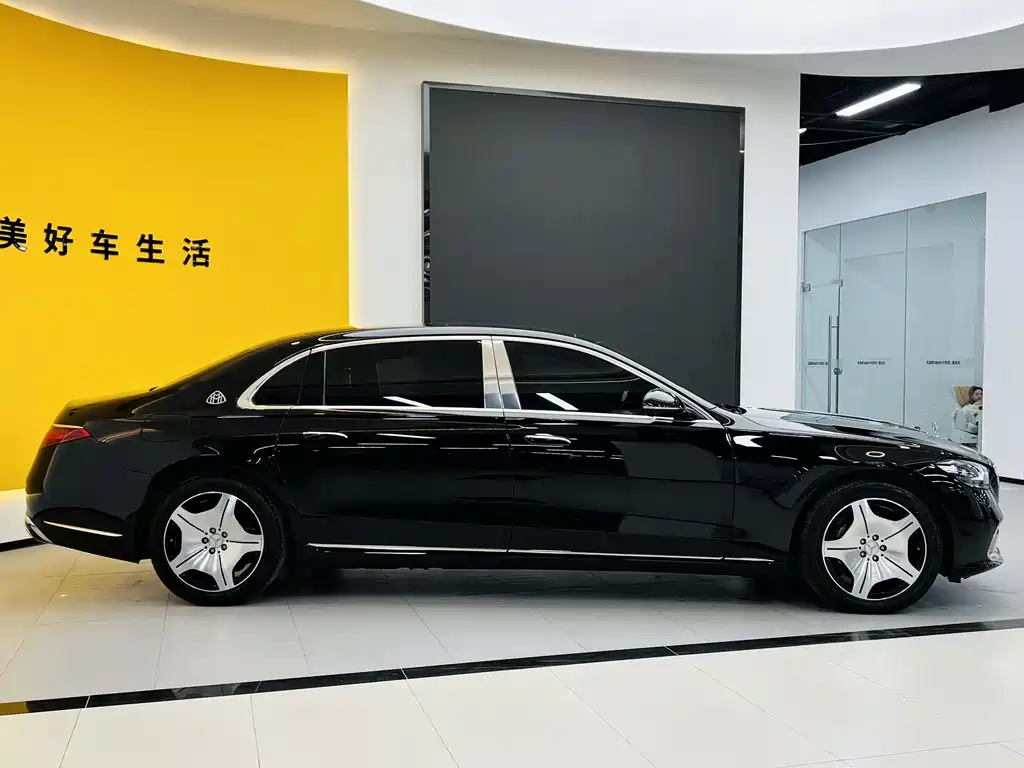 Mercedes-Benz S-Class 2024 — фото 4