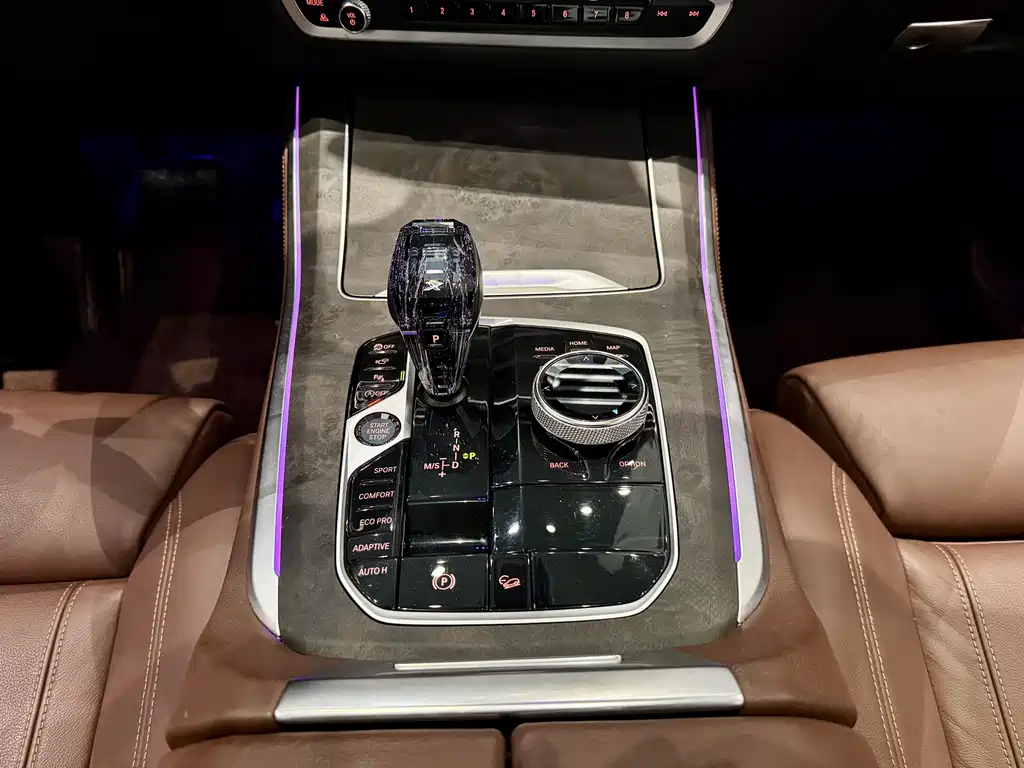 BMW X5 2021 — фото 10