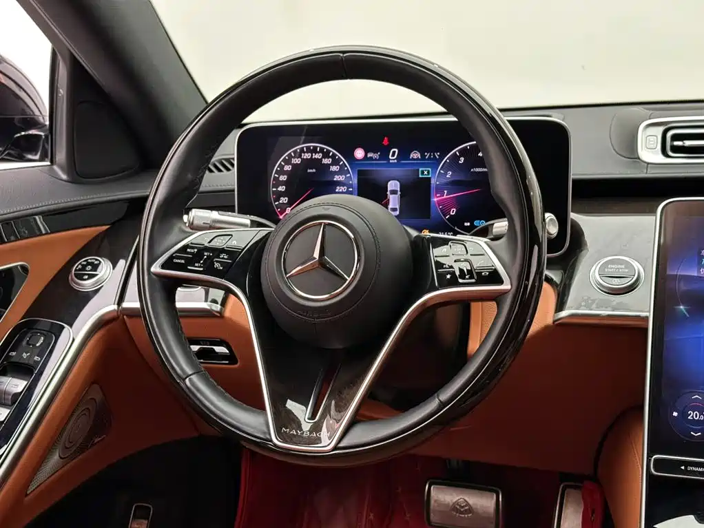 Mercedes-Benz Maybach S-Class 2022 — фото 12