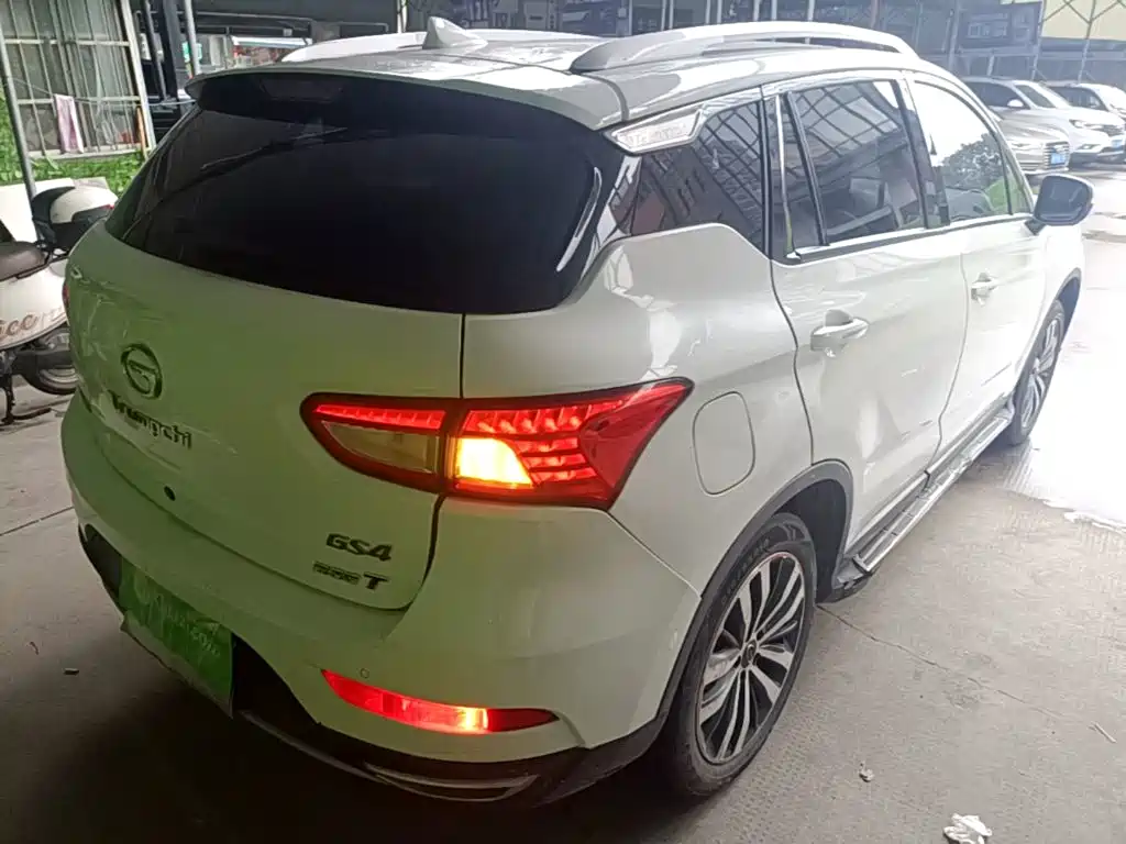 GAC Motor Trumpchi GS4 2017