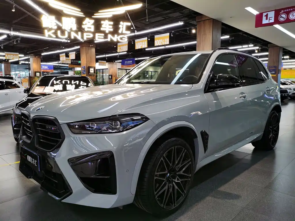 BMW X5 M 2025 — фото 1