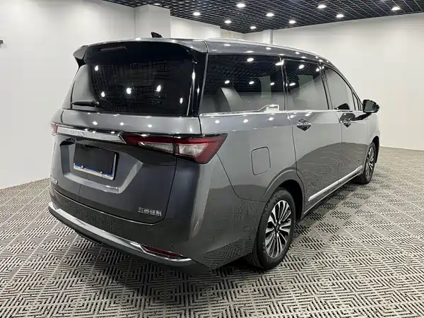 Wuling Jiachen 2022