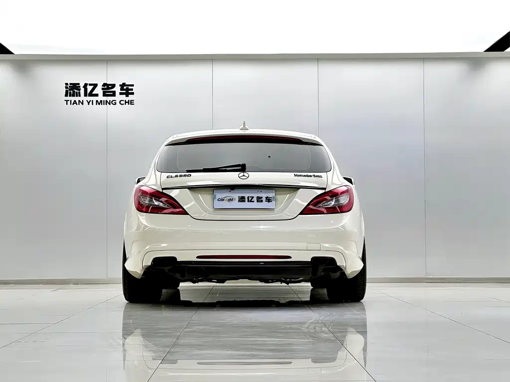 Mercedes-Benz CLS 2016 — фото 6