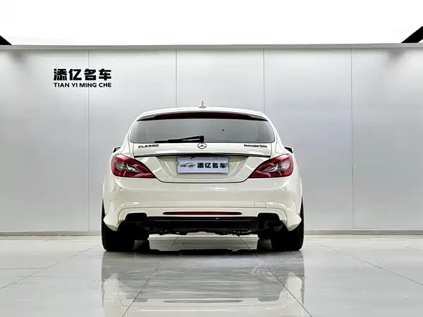 Mercedes-Benz CLS 2016