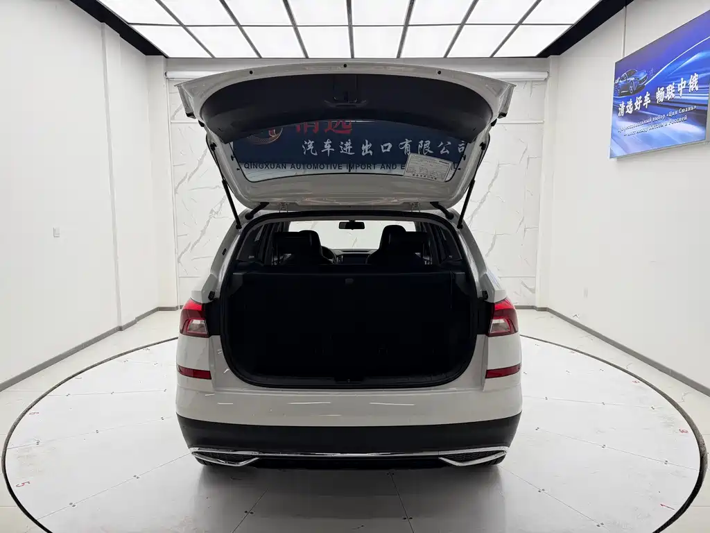 Skoda Kamiq 2023 — фото 9