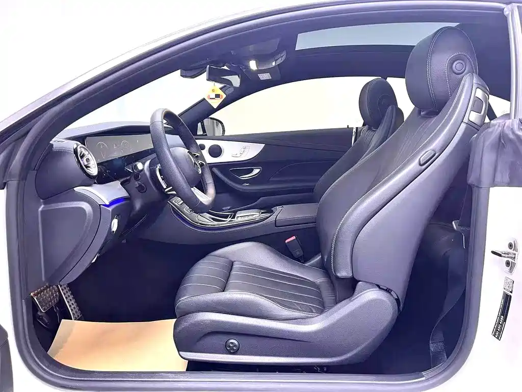 Mercedes-Benz E-Class 2024