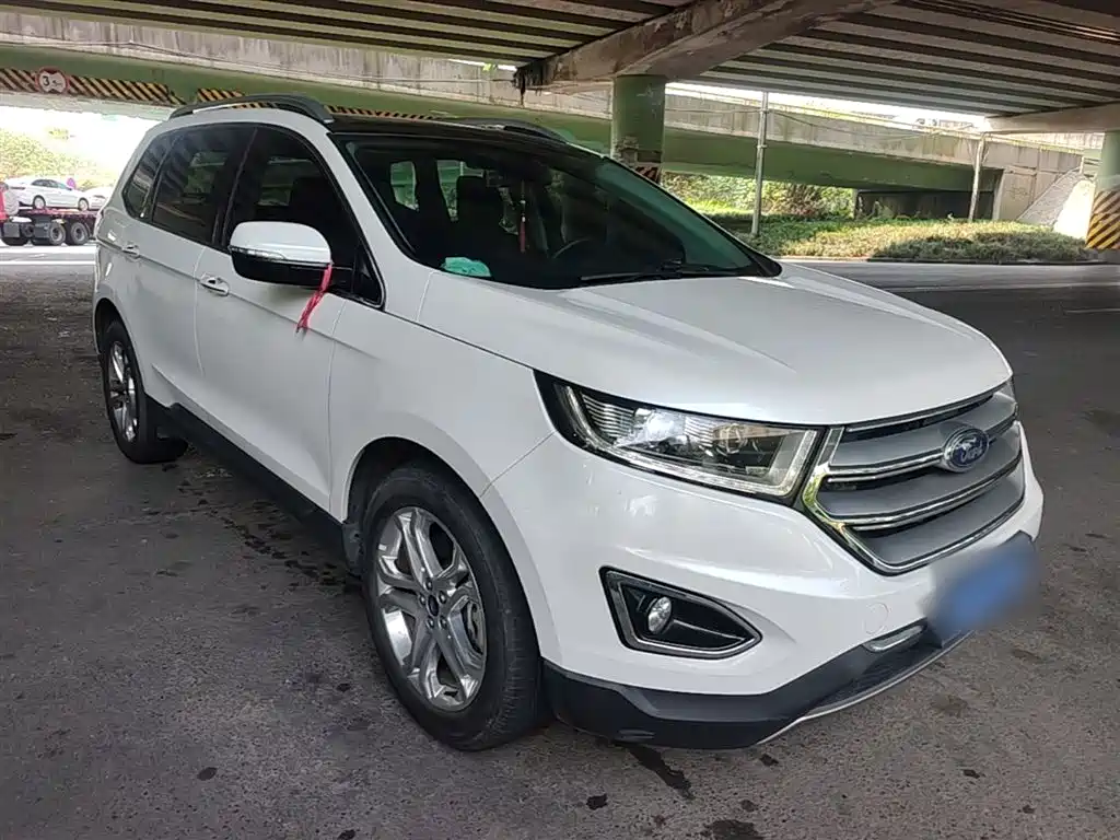 Ford Edge 2016 — фото 4