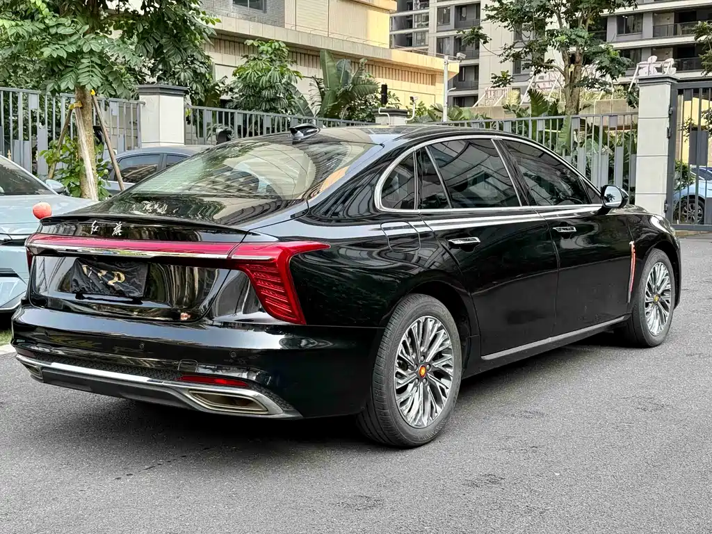 Hongqi H5 2022 — фото 9