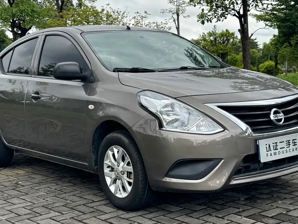 Nissan Sunny 2015 — фото 3