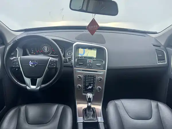 Volvo XC60 2017