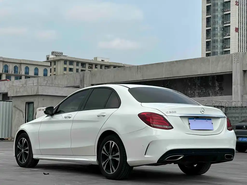 Mercedes-Benz C-Class 2017 — фото 9