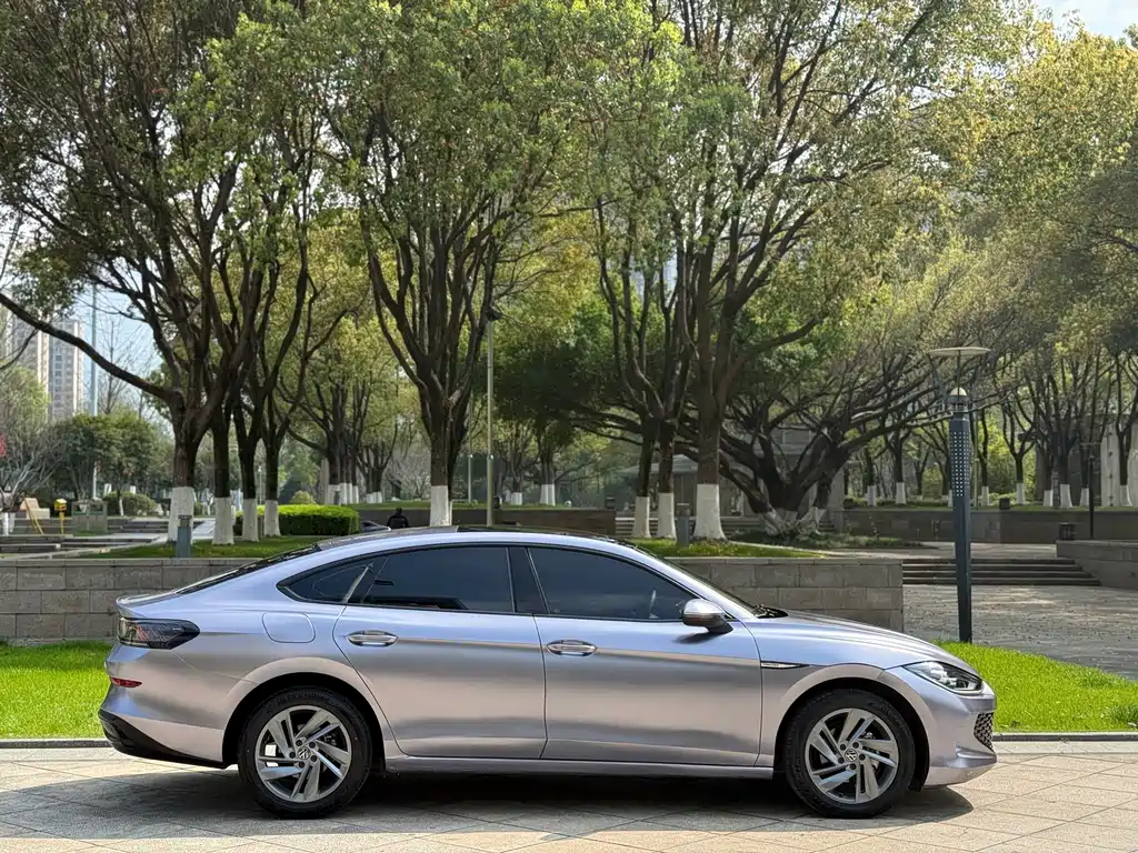 Volkswagen Lamando 2023