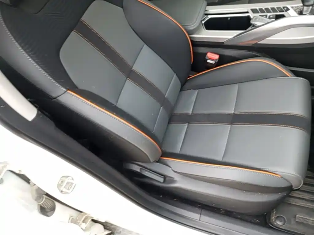 Geely Binyue 2024 — фото 25