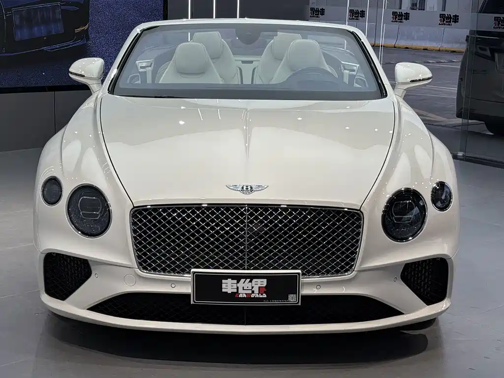 Bentley Continental 2023 — фото 1