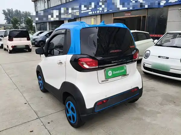 Baojun E100 2021